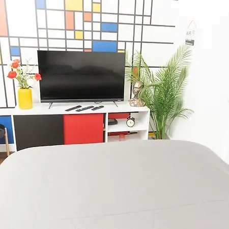 Le Mondrian - La Bonne Marienne - Hyper Centre Apartment